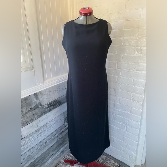 Laura Formal gown - Picture 1 of 5